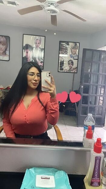 Cinthia de leon image