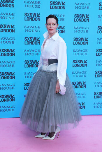 Claire foy image