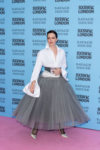 Claire foy image