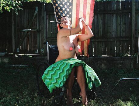 Clairewaytoheaven image