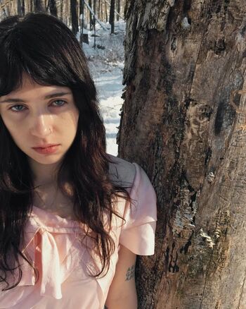 Clairo image