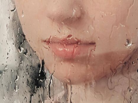 Clairo image