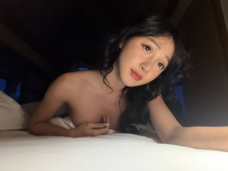 Clara dao page 8 image