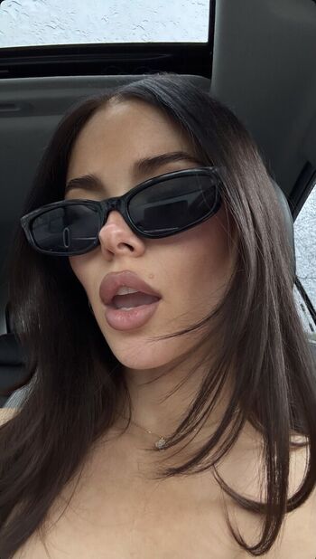 Clarissa bea image