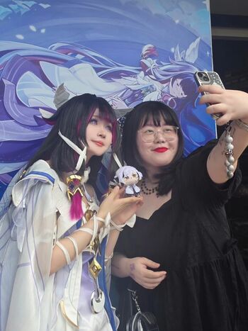 Clarissa punipun image