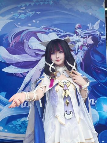 Clarissa punipun image