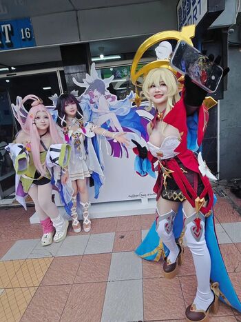 Clarissa punipun image