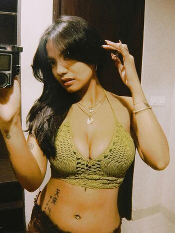 Clarisya putri maula image