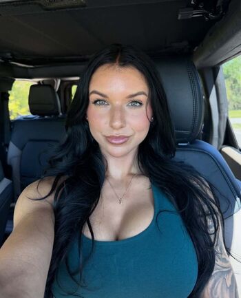 Coachrachnicole image