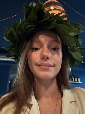 Cocogenge page 2 image