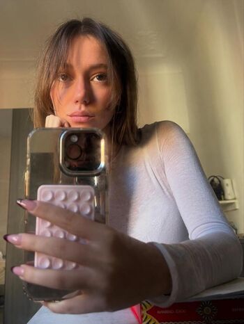 Cocogenge page 2 image