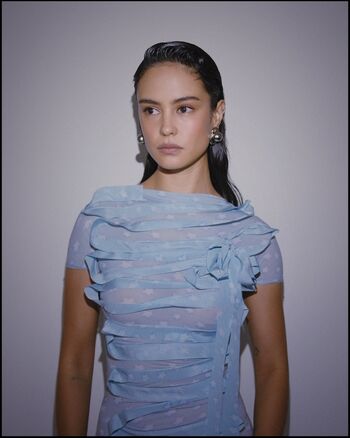 Courtney eaton image