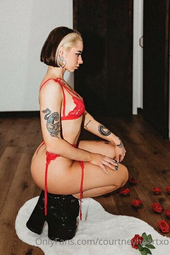Courtneyheartxo page 2 image