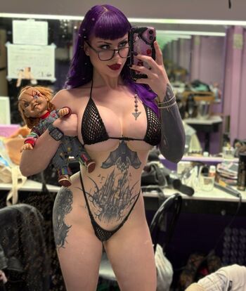 Cradleofcarmine image