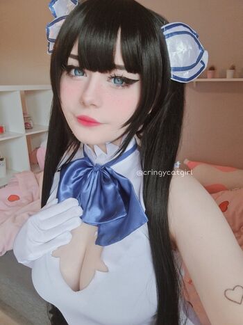 Cringycatgirl page 2 image