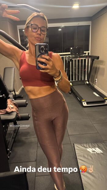 Cristiane dias image