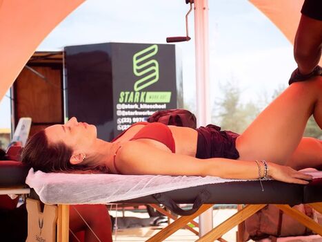 Cristiane dias image