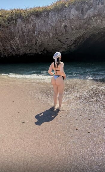 Cristina iniguez image