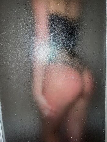 Crystallandysh page 6 image