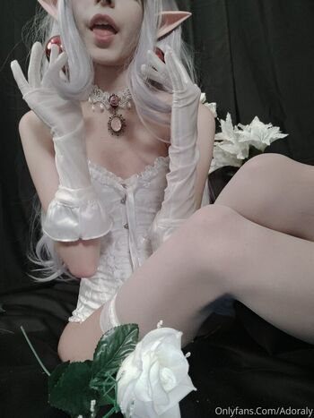 Crystallynsfw image