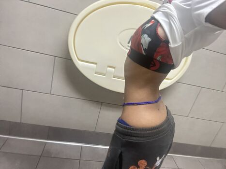 Crystalsnpurge image