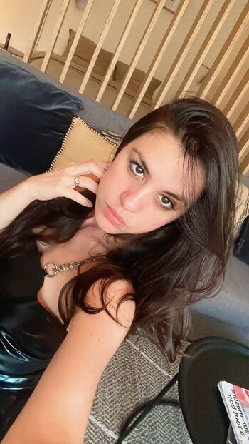 Cuban mistresss image