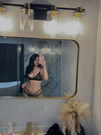 Curlyheadedfck image