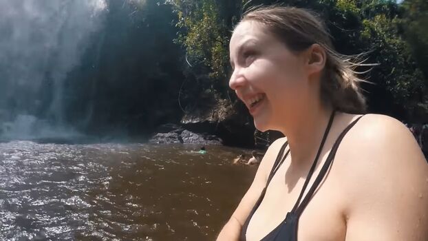 Currently hannah image