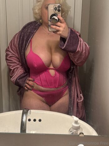 curvymmonroefree