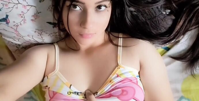 Cutie bunn image