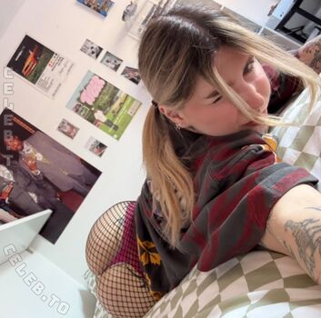 Cyber rue 1 page 2 image