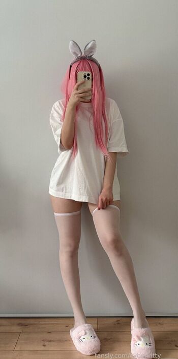 Cyberkitty page 8 image