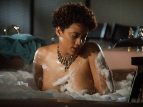 Cynda williams image