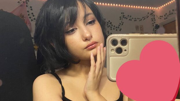 Cyntheticdoll image