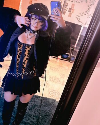 Cyntheticdoll image