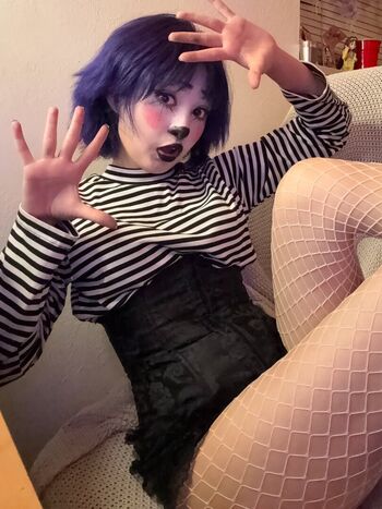 Cyntheticdoll image