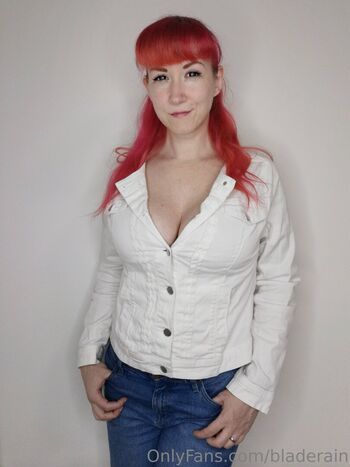 Czech girls page 2 image