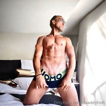 daaddyhott
