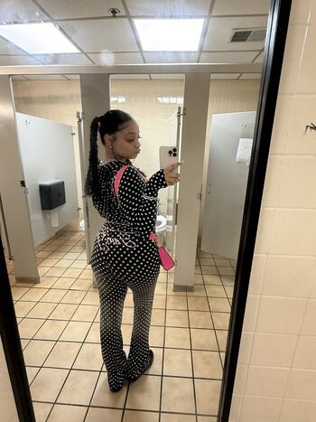 Daddyslilbaby420 image