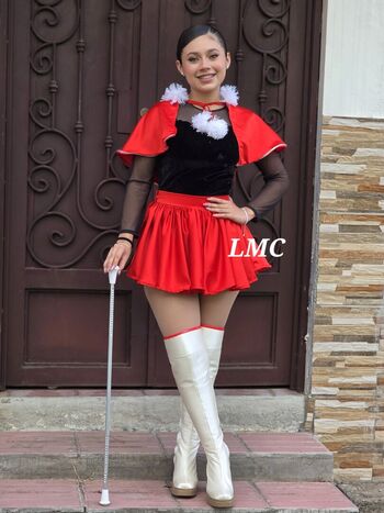 Dafnealvaradooficial image