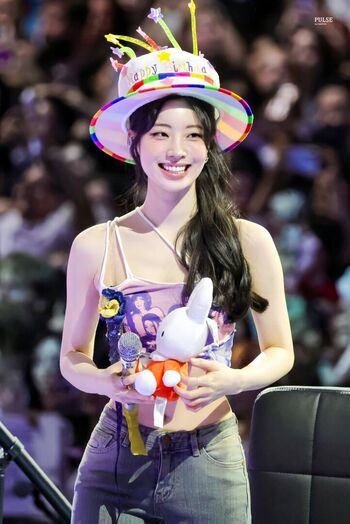 Dahyun image