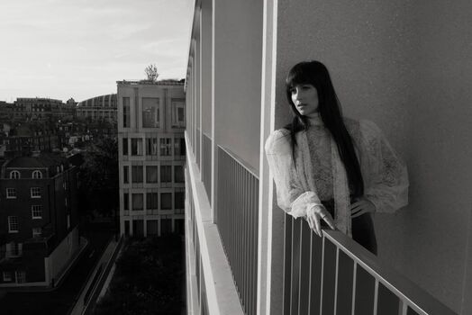 Dakota johnson image