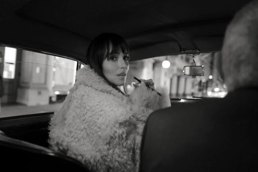 Dakota johnson image