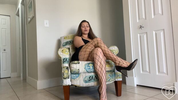 Dani daniels 1 page 2 image