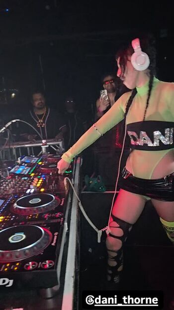 Dani thorne image
