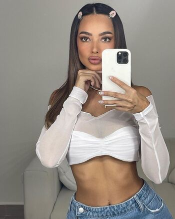 Dani torres image