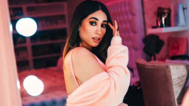 Daniela buenrostro image