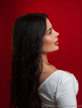 Daniela g page 2 image