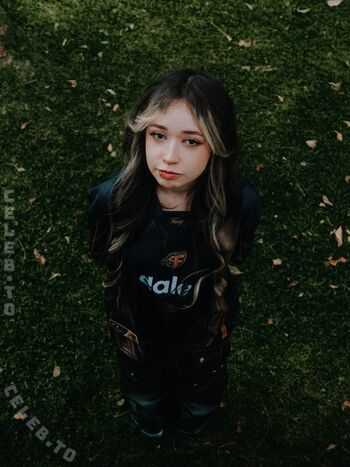 Daniela herrera image