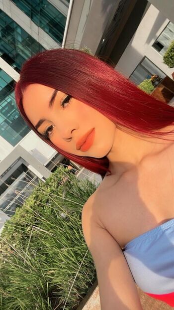 Daniela velsquez page 2 image